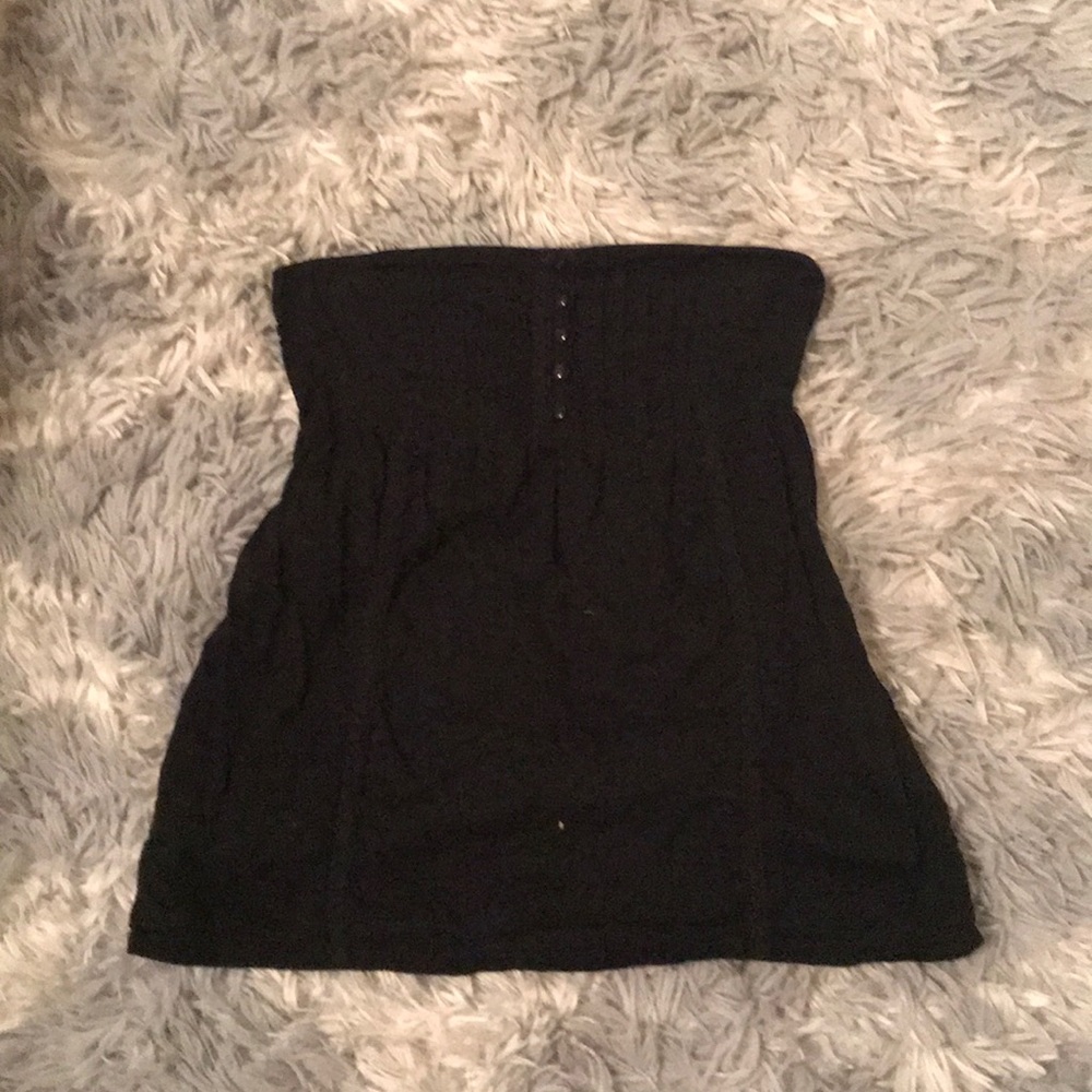 Black strapless top